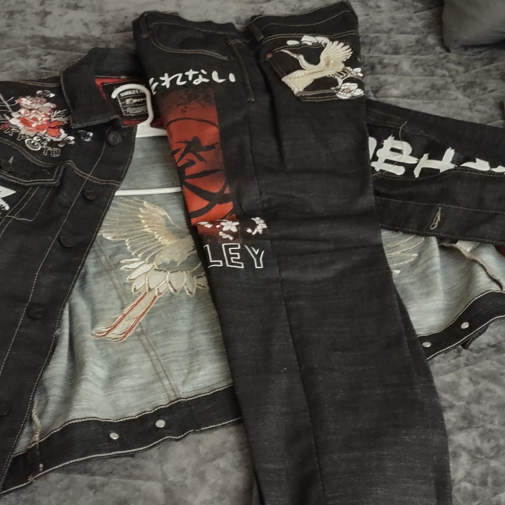 Dark Jeans with a Sleek Fit and Comfortable embroidery design 2 pc Set